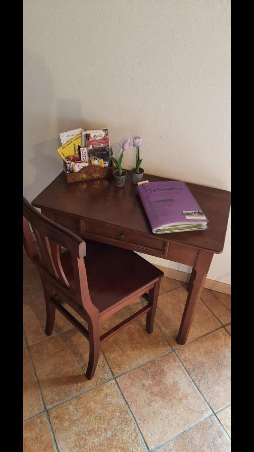 B&B Stella Del Borgo Castiglione Olona ภายนอก รูปภาพ